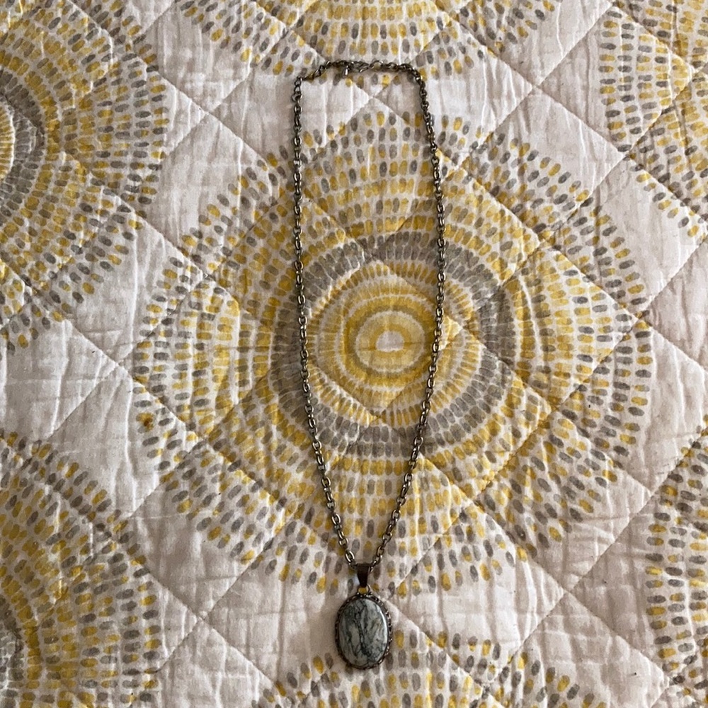 Granite pendent necklace.